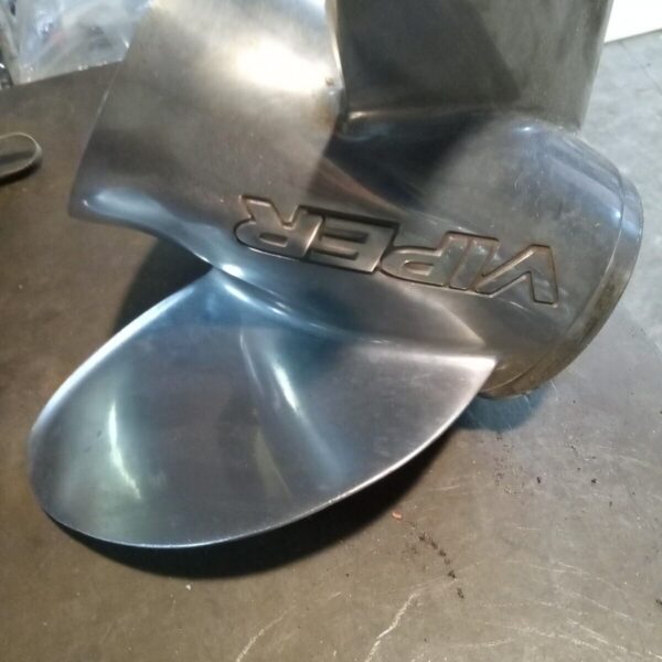 Quicksilver Q3 13.6 x 21P Propeller